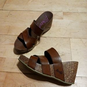 Wedge sandals
